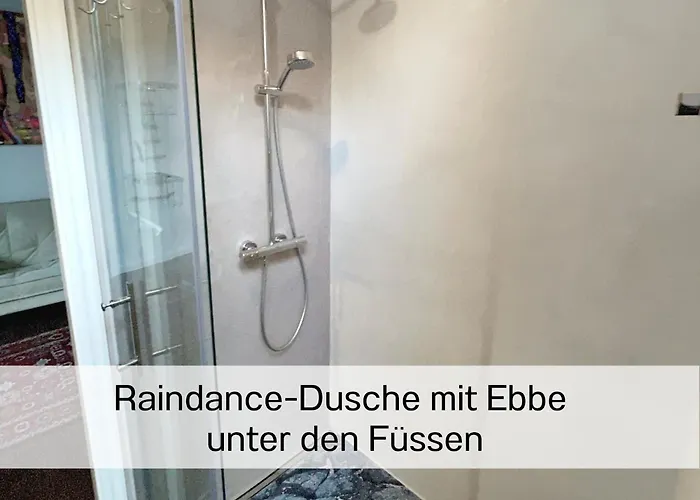 شقة 